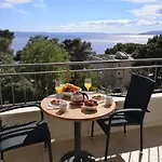 Neva * Makarska