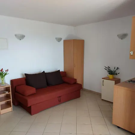 Apartment Neva *