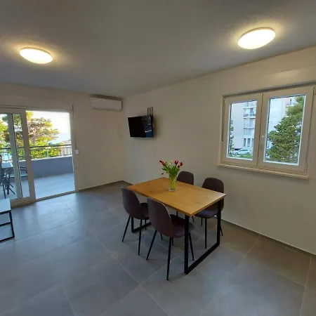 Apartament Neva *